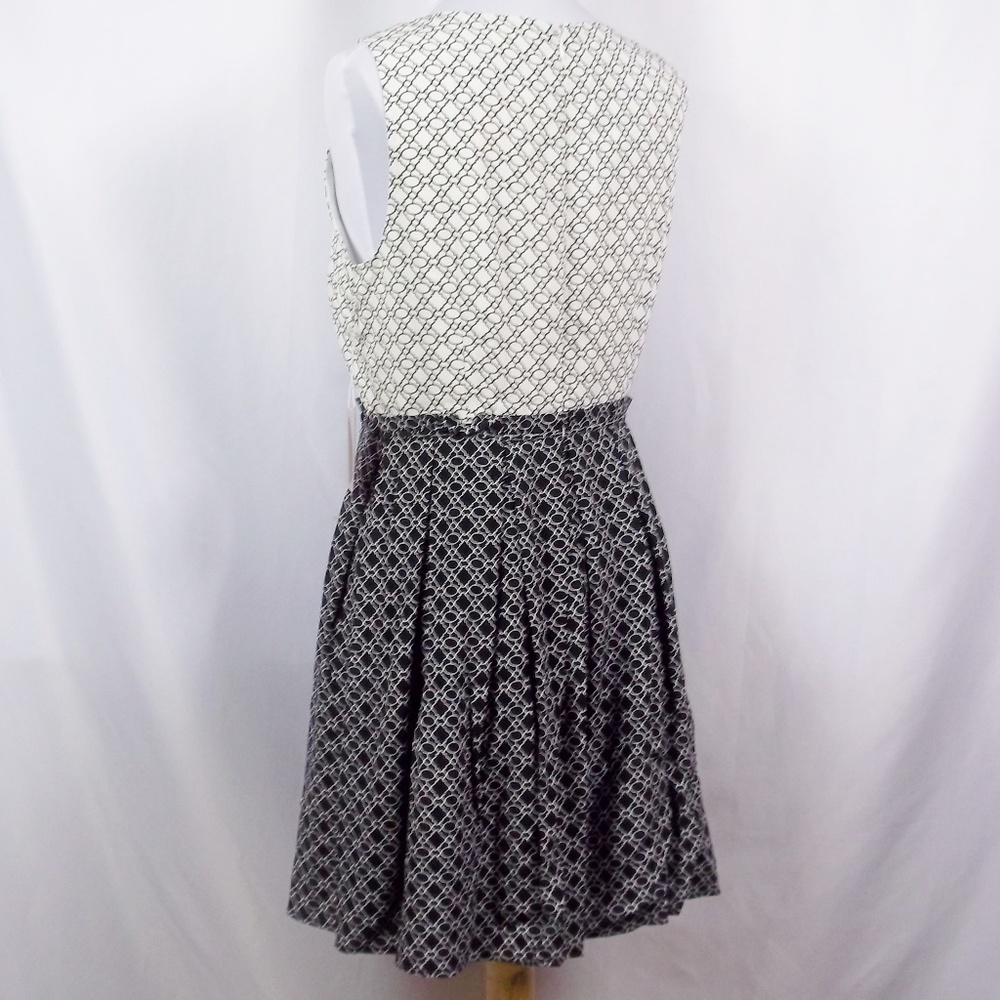 Forever 21 Sleeveless Dress Black & White Print M - Picture 3 of 4